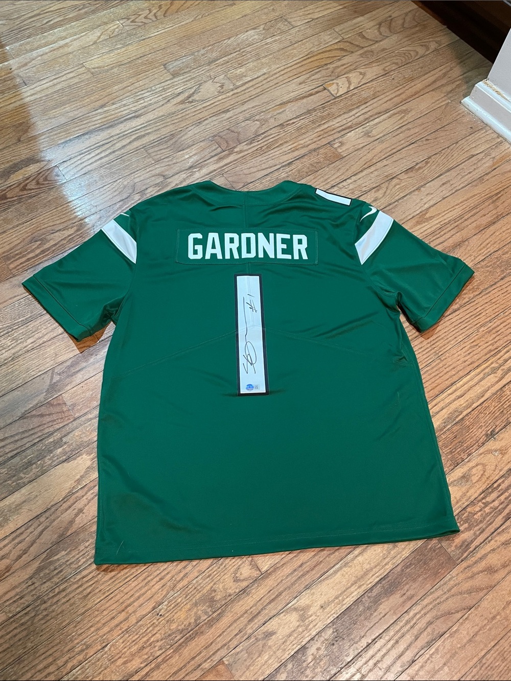 Nike Signed *JSA Certified* Sauce Gardner #1 Football Jersey - Men’s XL
